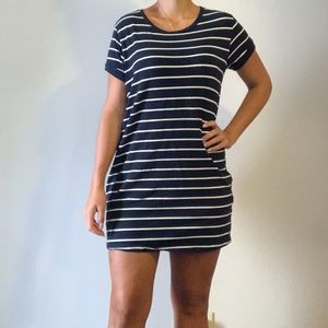 NWOT Navy blue stripped dress